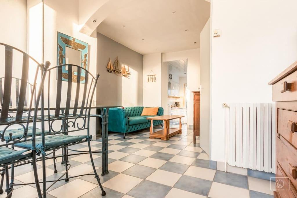 Maison Jardin Terrasse Parking Gratuit Autour De La Maison *